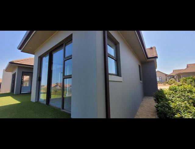 3 BEDROOM PROPERTY TO RENT IN PARADISE COAST